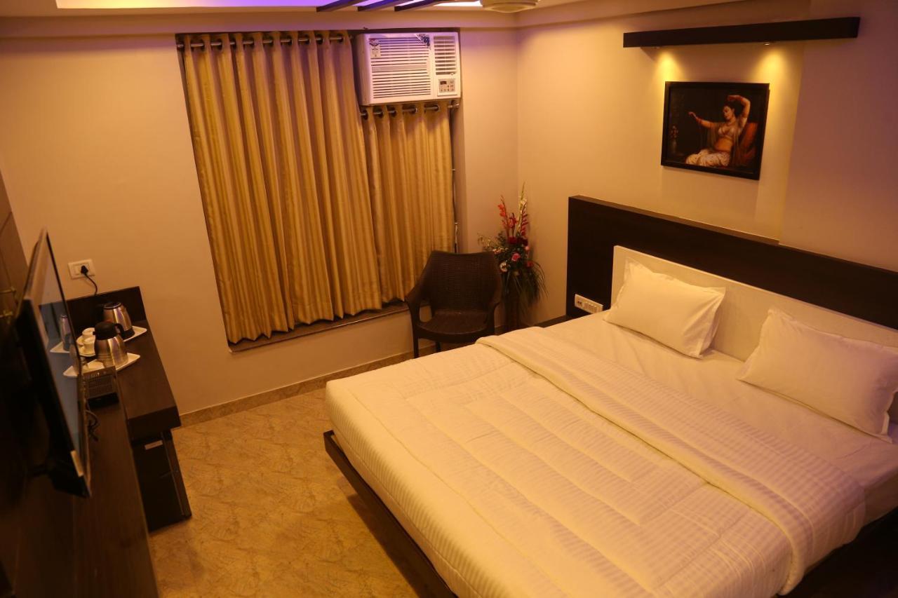 Hotel Marwar Excellency Mahāmandir Exterior foto